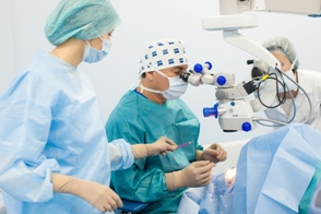 Ход операции в «Международном Офтальмологическом Центре»